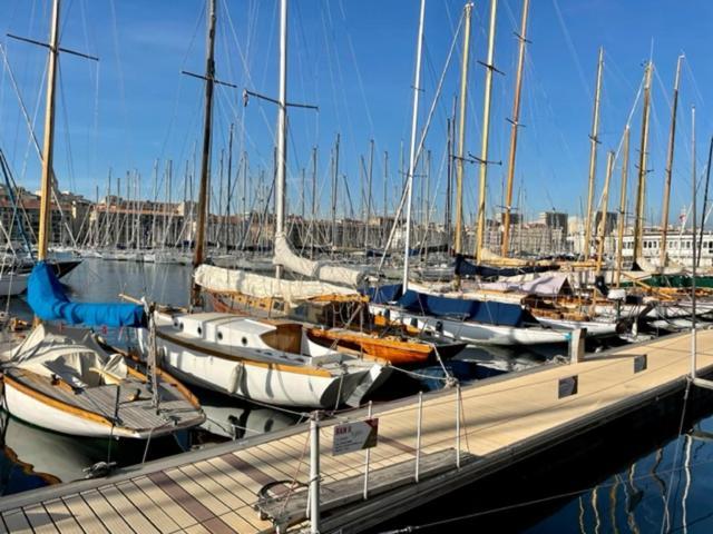 Vue Mer Le Panoramique Vieux-Port De Marsilia Exterior foto